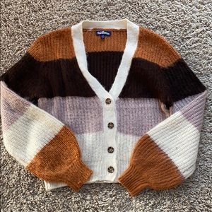 Cute striped sweater!